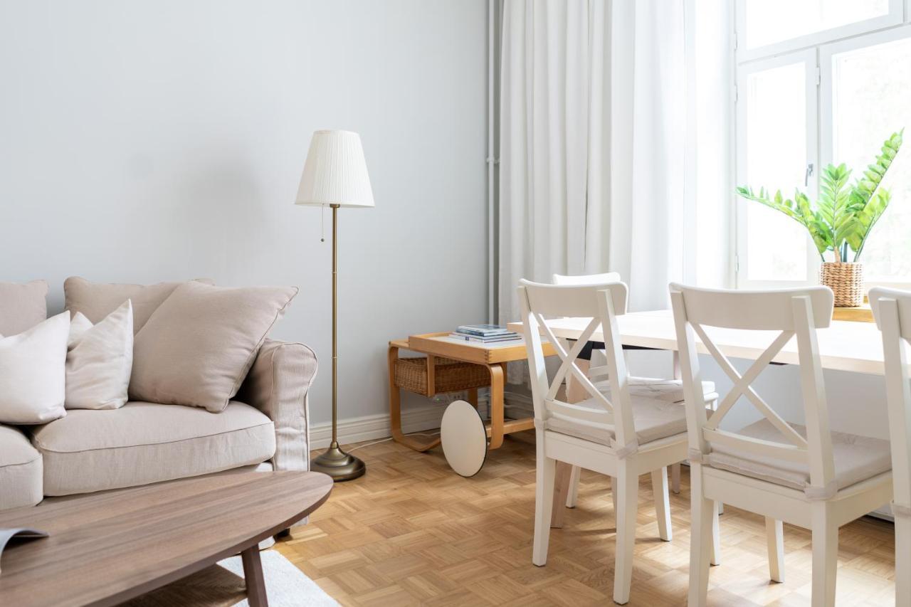 Kaunis Ja Rauhallinen Kaksio Hyvalla Sijainnilla Helsinki Extérieur photo